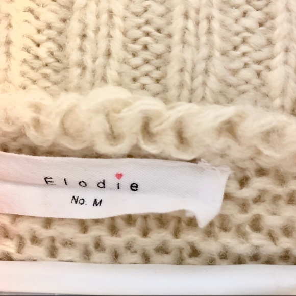 Elodie chunky knit turtleneck sweater in cream - Picture 2 of 4